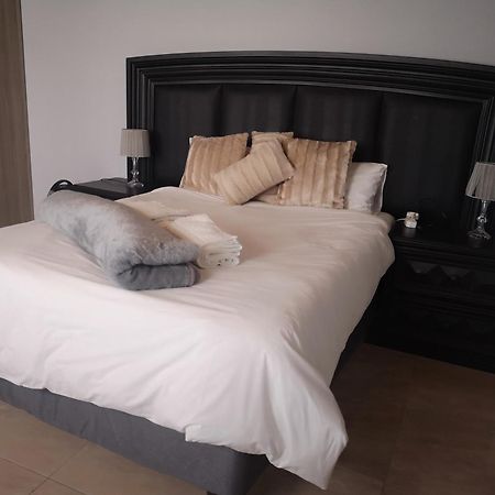 Tuvawa Luxury Suites Walvis Bay Exterior foto